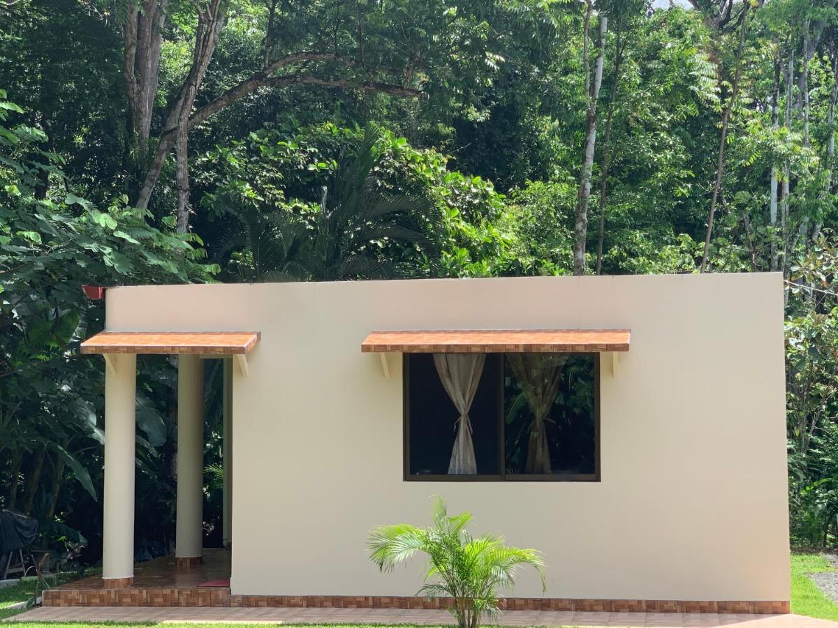 Alma Del Bosque Vacation Home And Apartments Quepos Exteriör bild