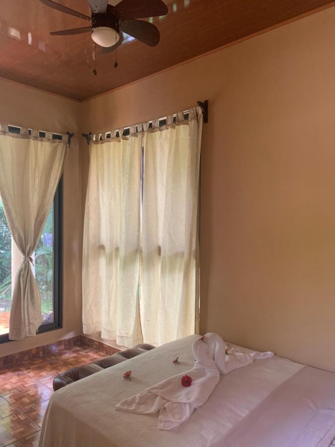 Alma Del Bosque Vacation Home And Apartments Quepos Exteriör bild