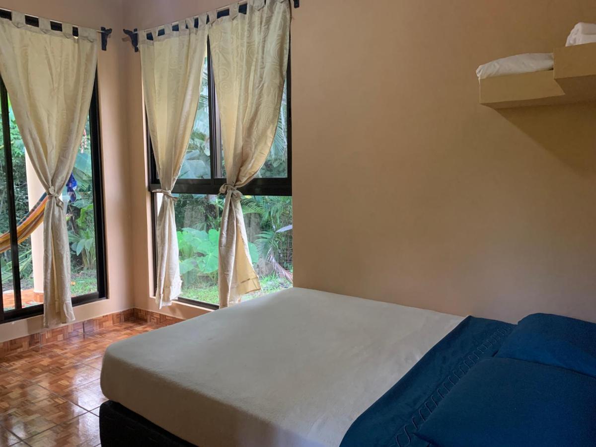 Alma Del Bosque Vacation Home And Apartments Quepos Exteriör bild